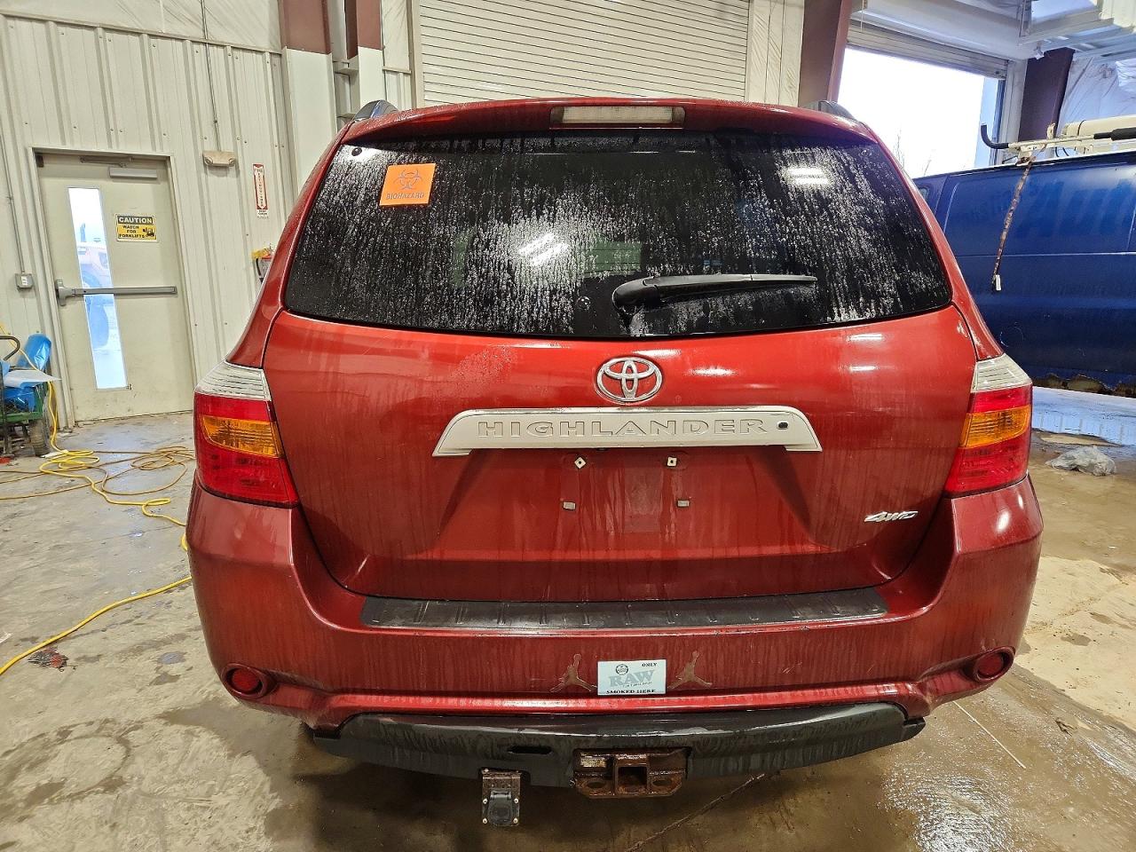 2010 TOYOTA HIGHLANDER SE photo 6