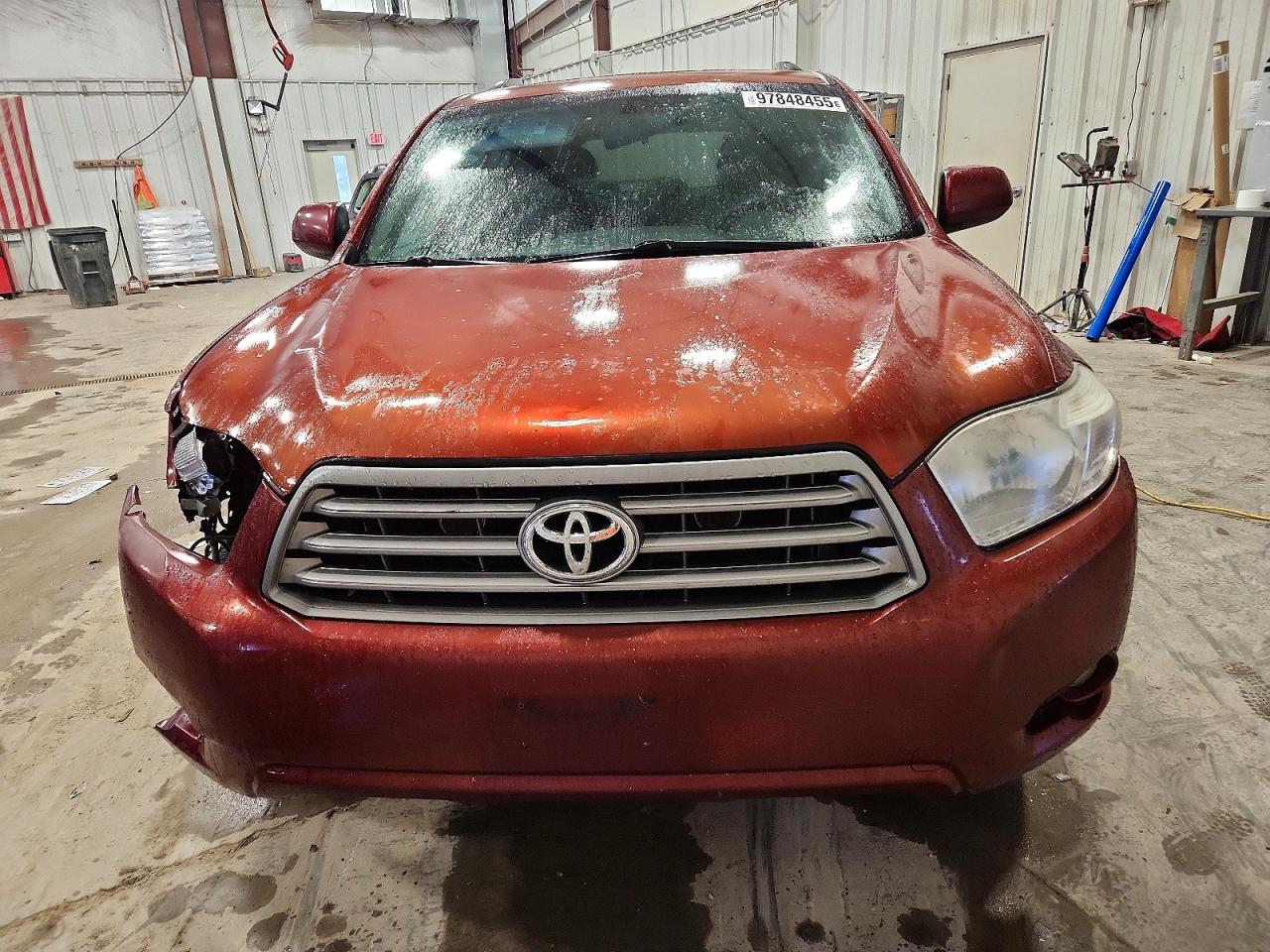 2010 TOYOTA HIGHLANDER SE photo 5