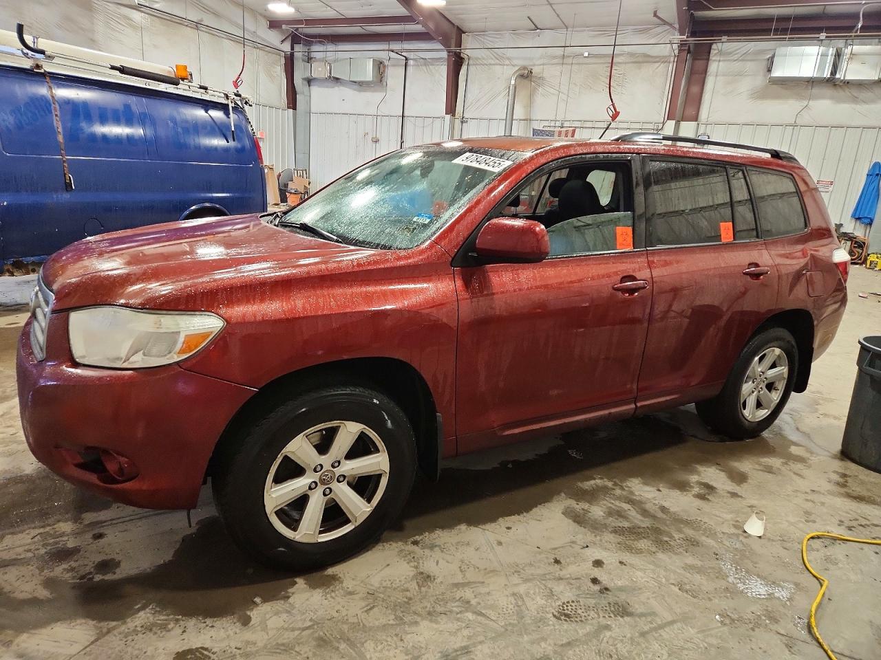 2010 TOYOTA HIGHLANDER