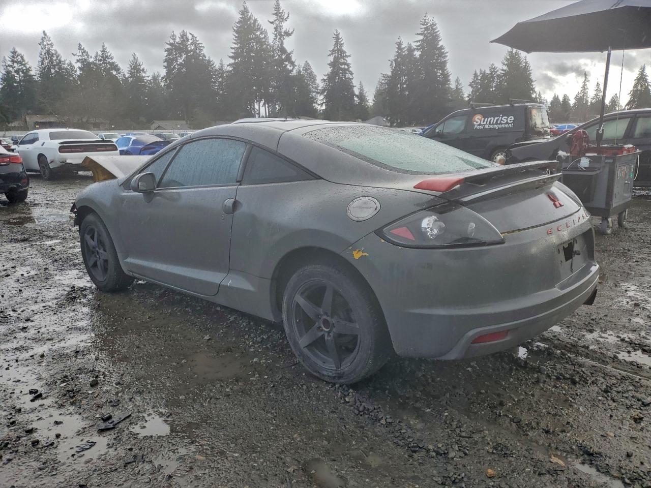 2009 MITSUBISHI ECLIPSE GS photo 2