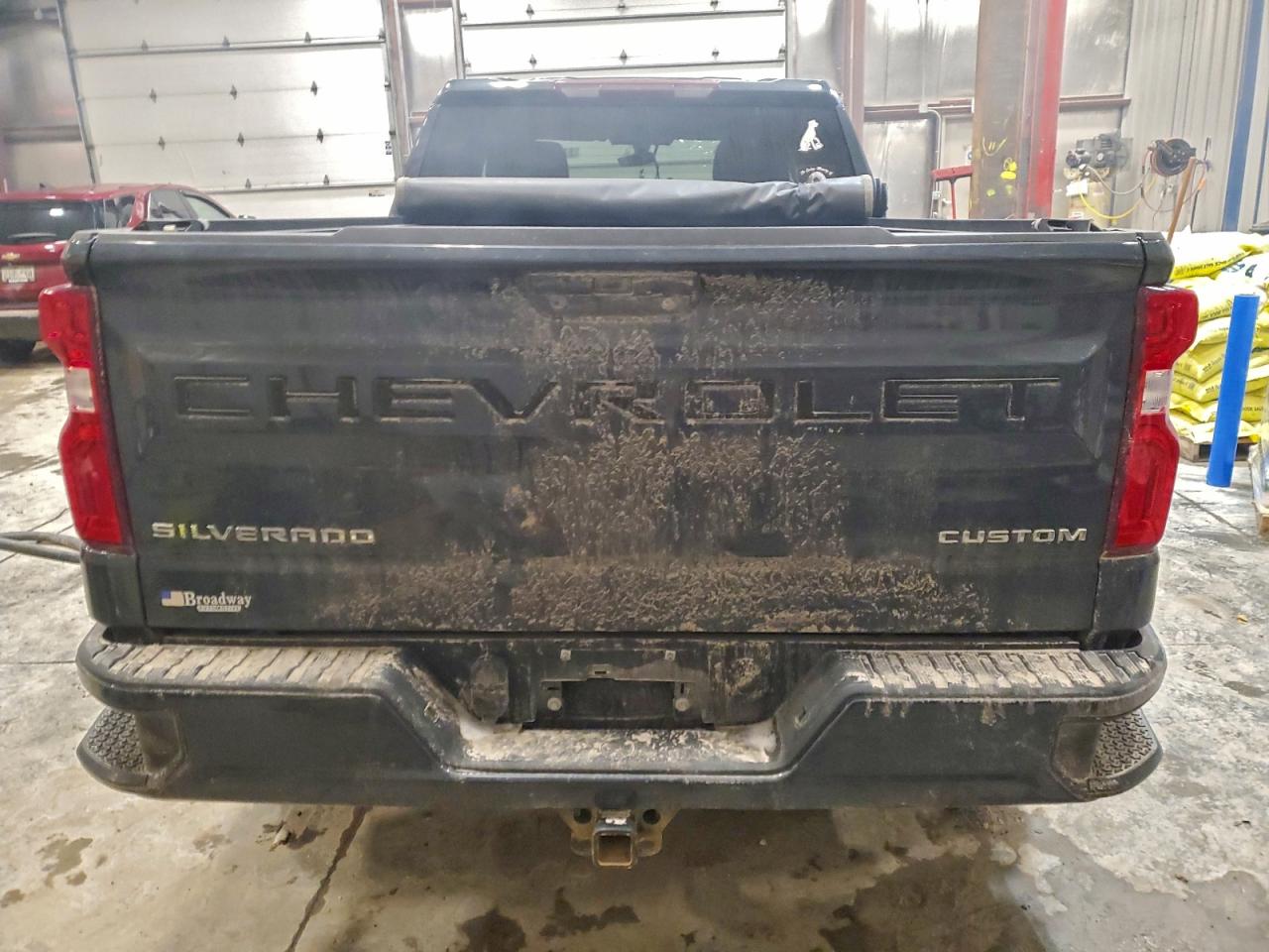 2020 CHEVROLET SILVERADO photo 6