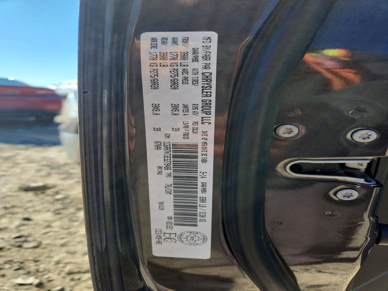 2014 RAM 1500 LARAMIE photo 12