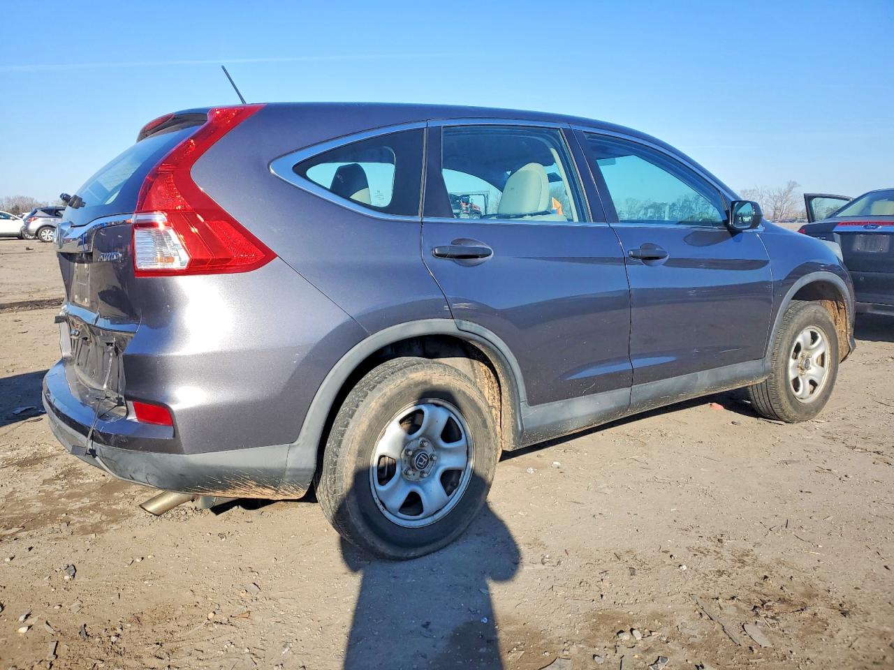 2016 HONDA CR-V LX photo 3
