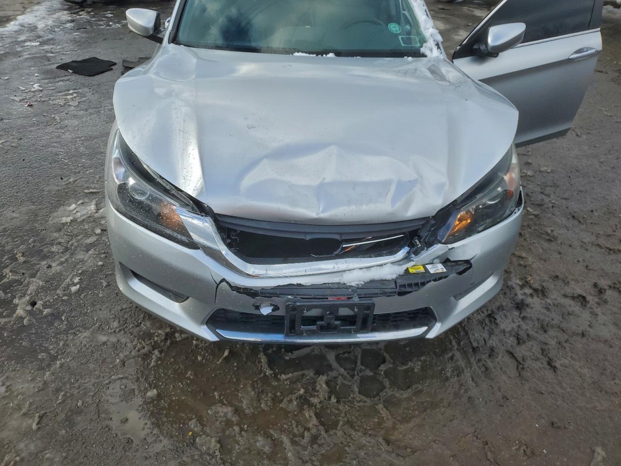2014 HONDA ACCORD LX photo 31