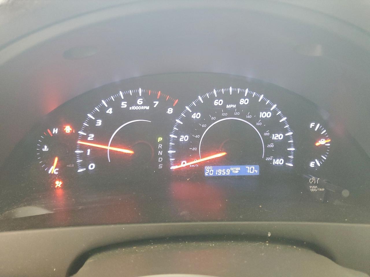 2010 TOYOTA CAMRY BASE photo 9