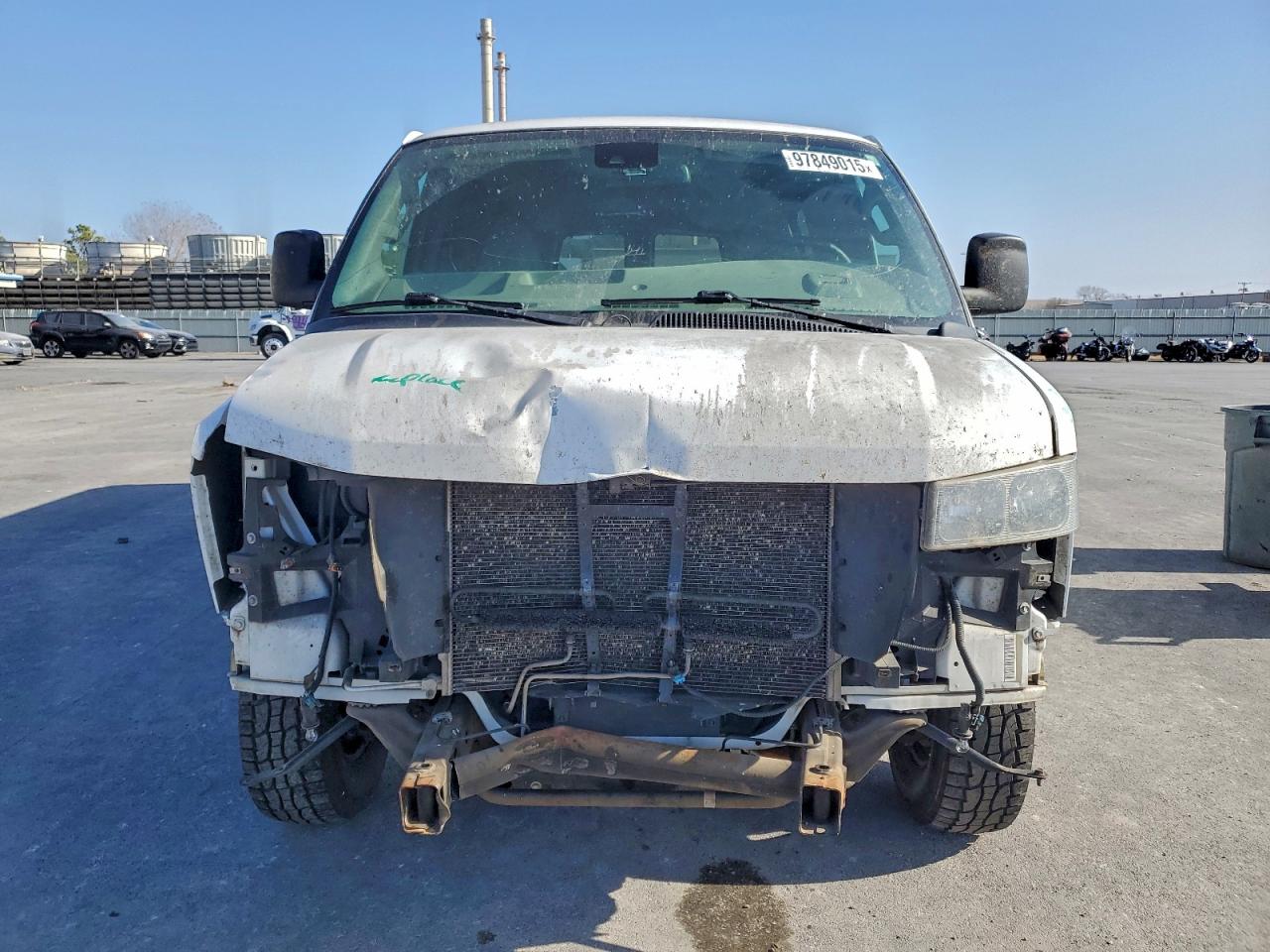 2019 CHEVROLET EXPRESS G3500 LT photo 5