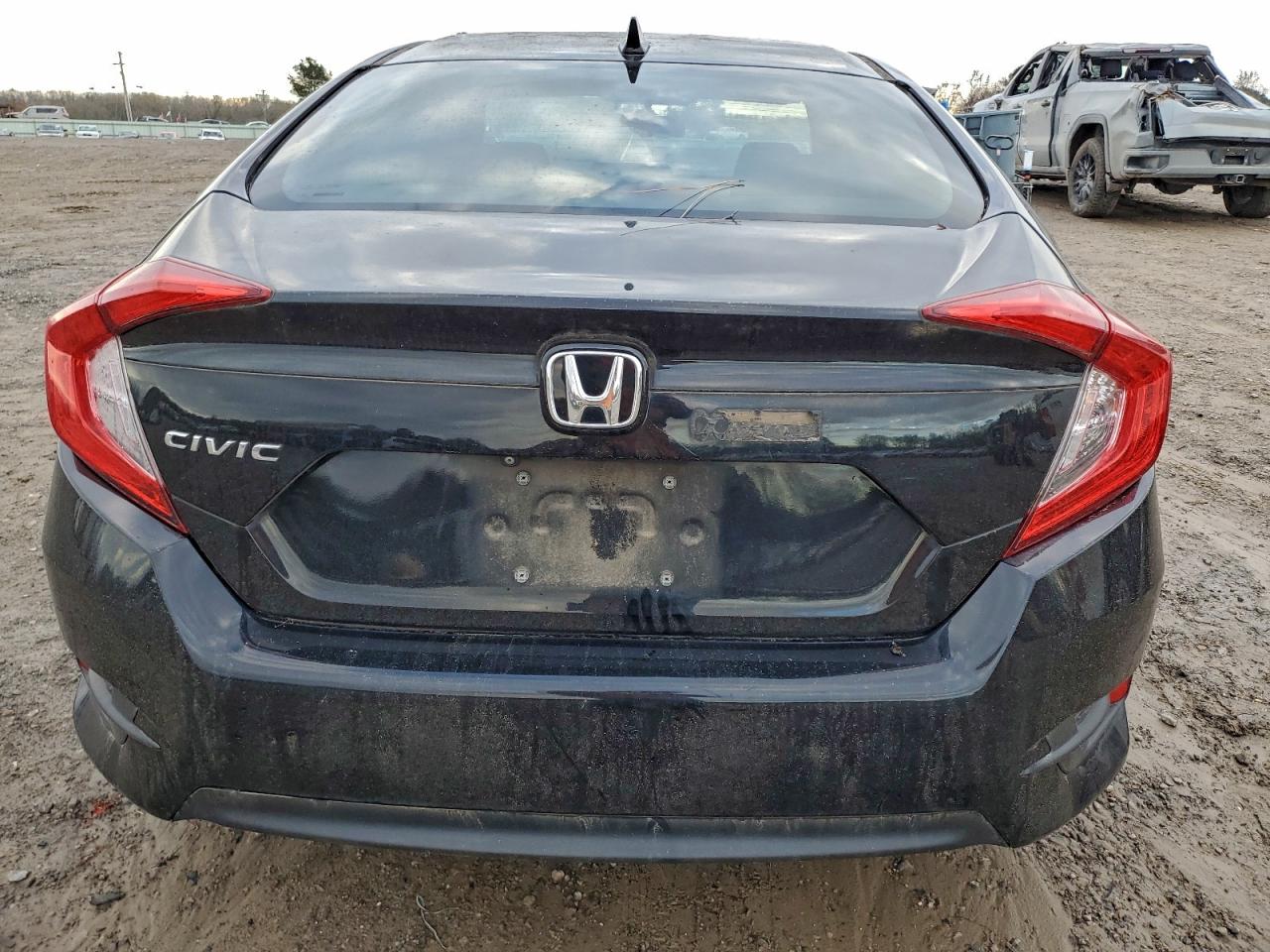 2017 HONDA CIVIC EX photo 6