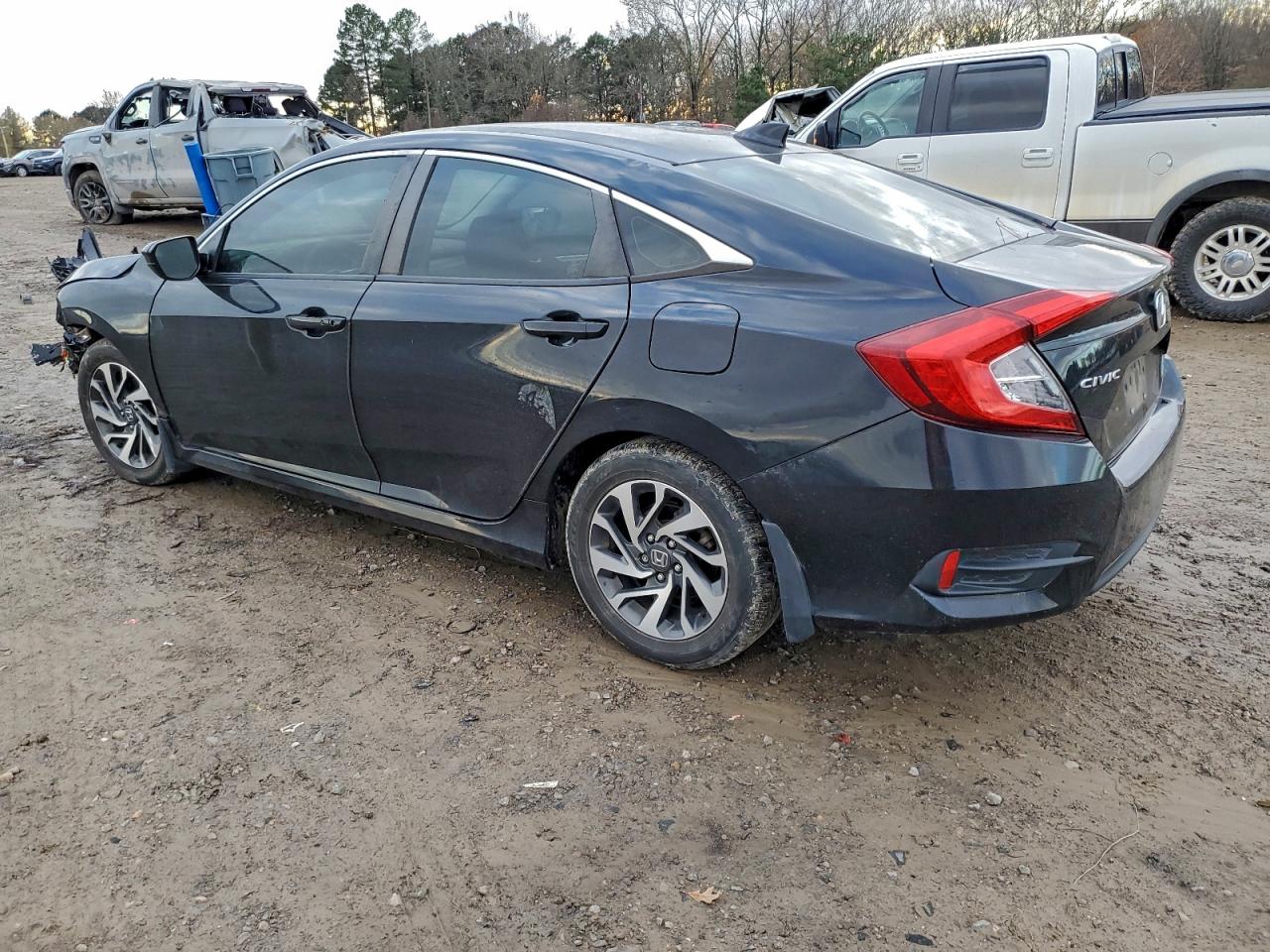 2017 HONDA CIVIC EX photo 2