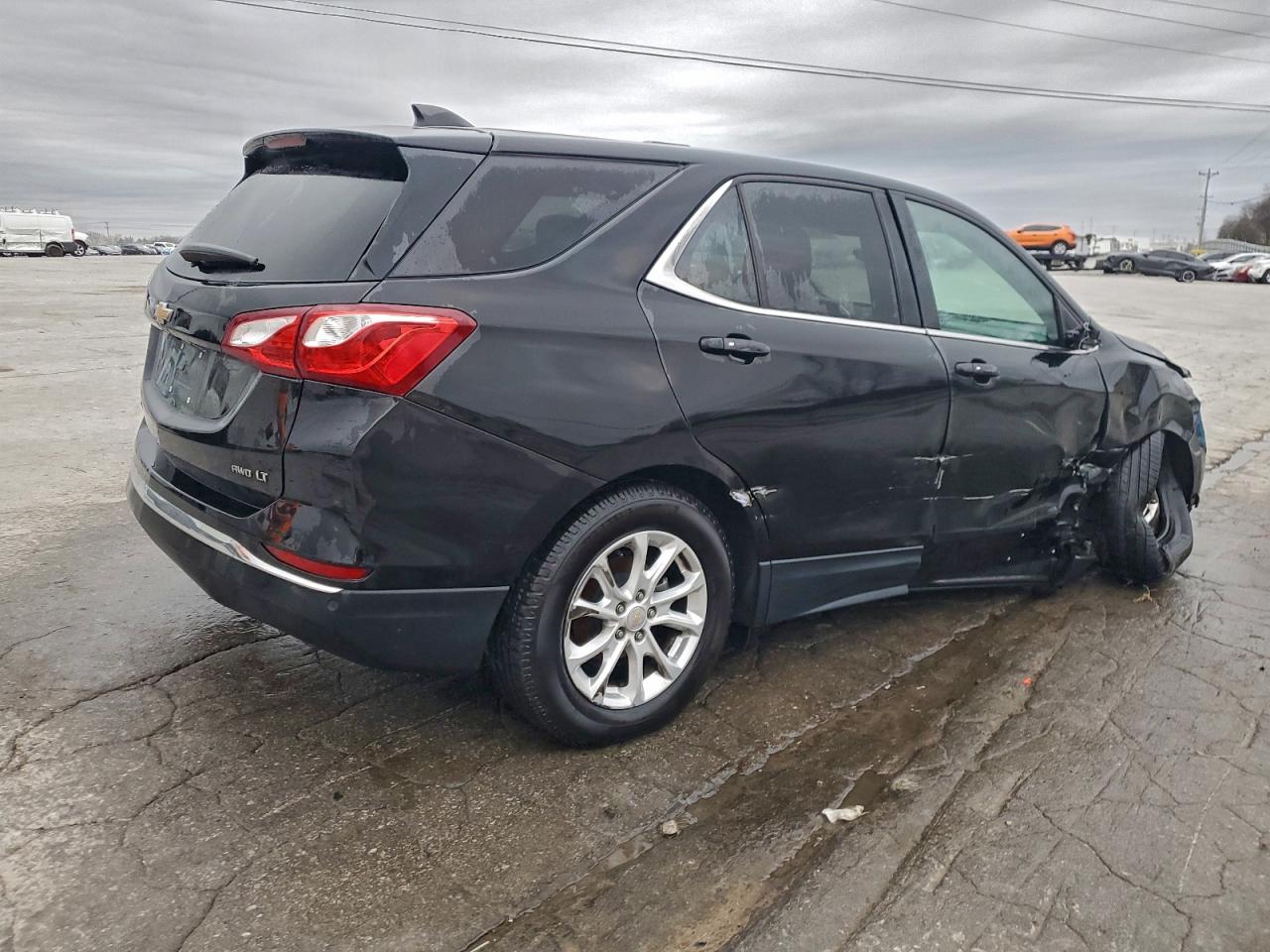 2018 CHEVROLET EQUINOX LT photo 3