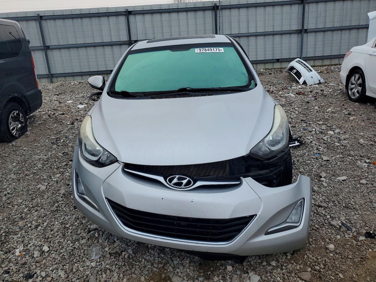 2016 HYUNDAI ELANTRA SE photo 5