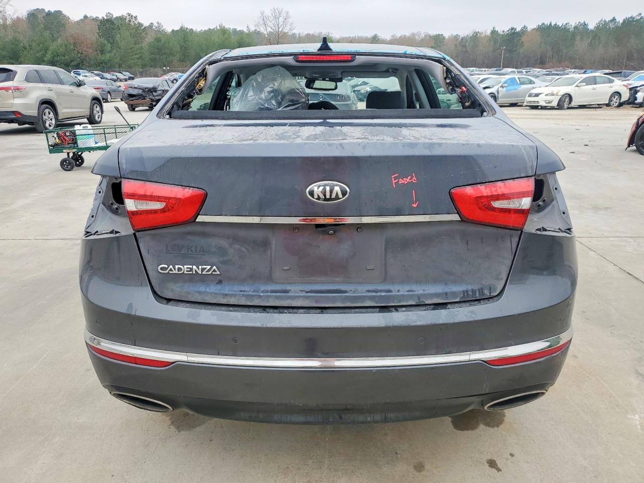 2015 KIA CADENZA PREMIUM photo 6