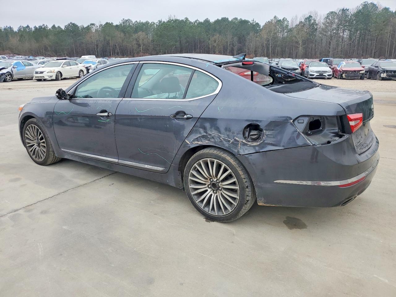 2015 KIA CADENZA PREMIUM photo 2