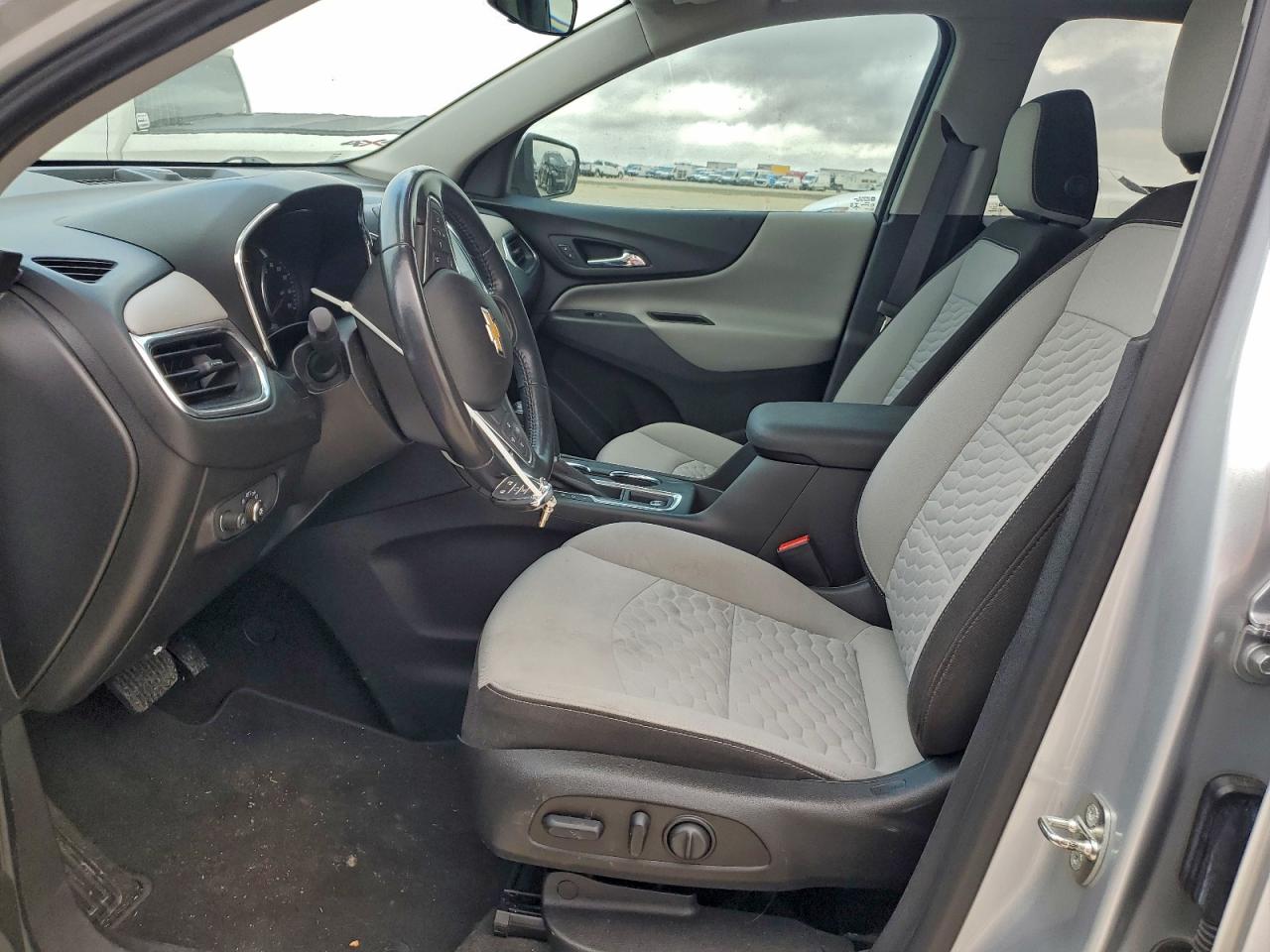 2018 CHEVROLET EQUINOX LT photo 7