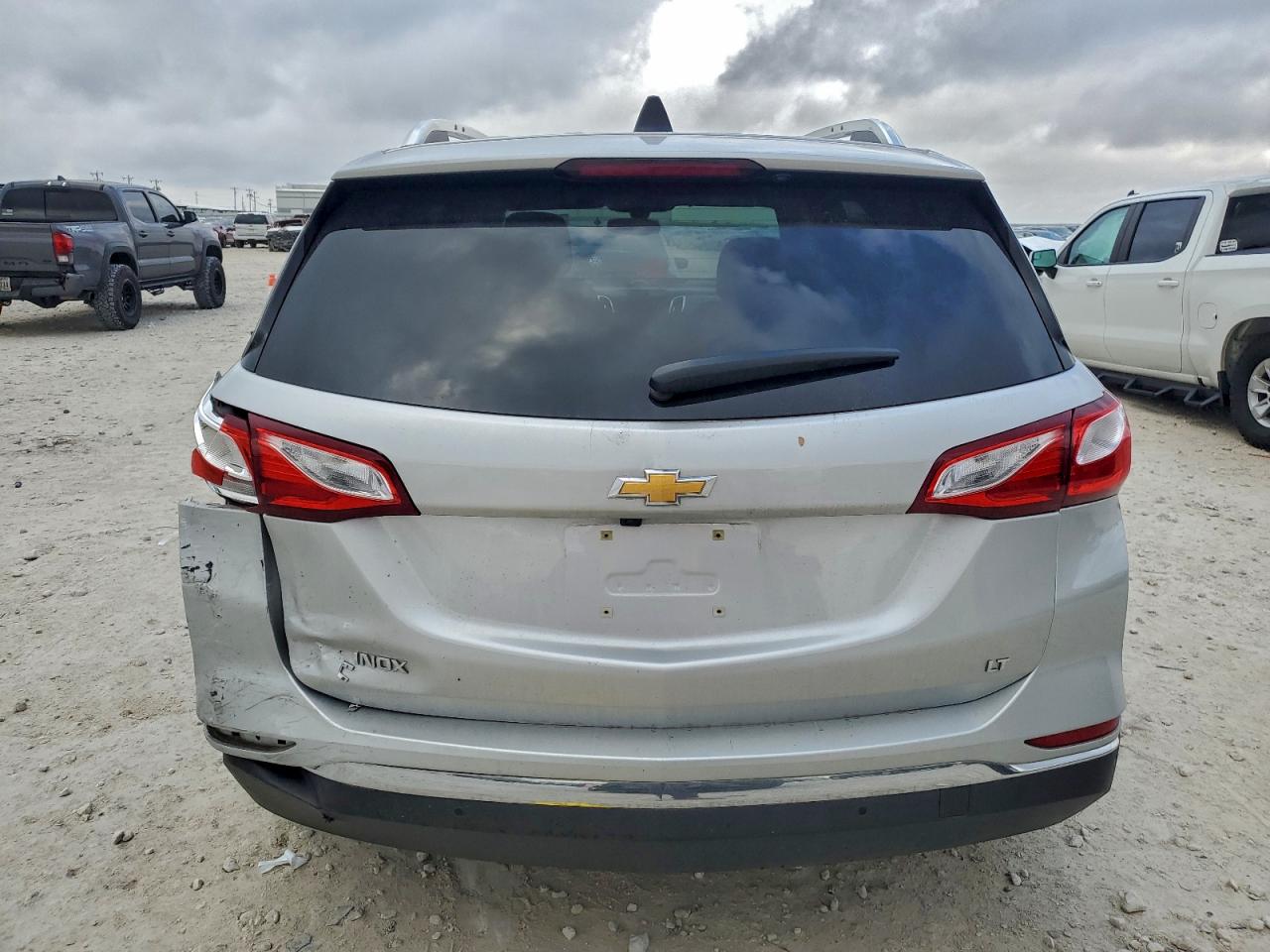 2018 CHEVROLET EQUINOX LT photo 6