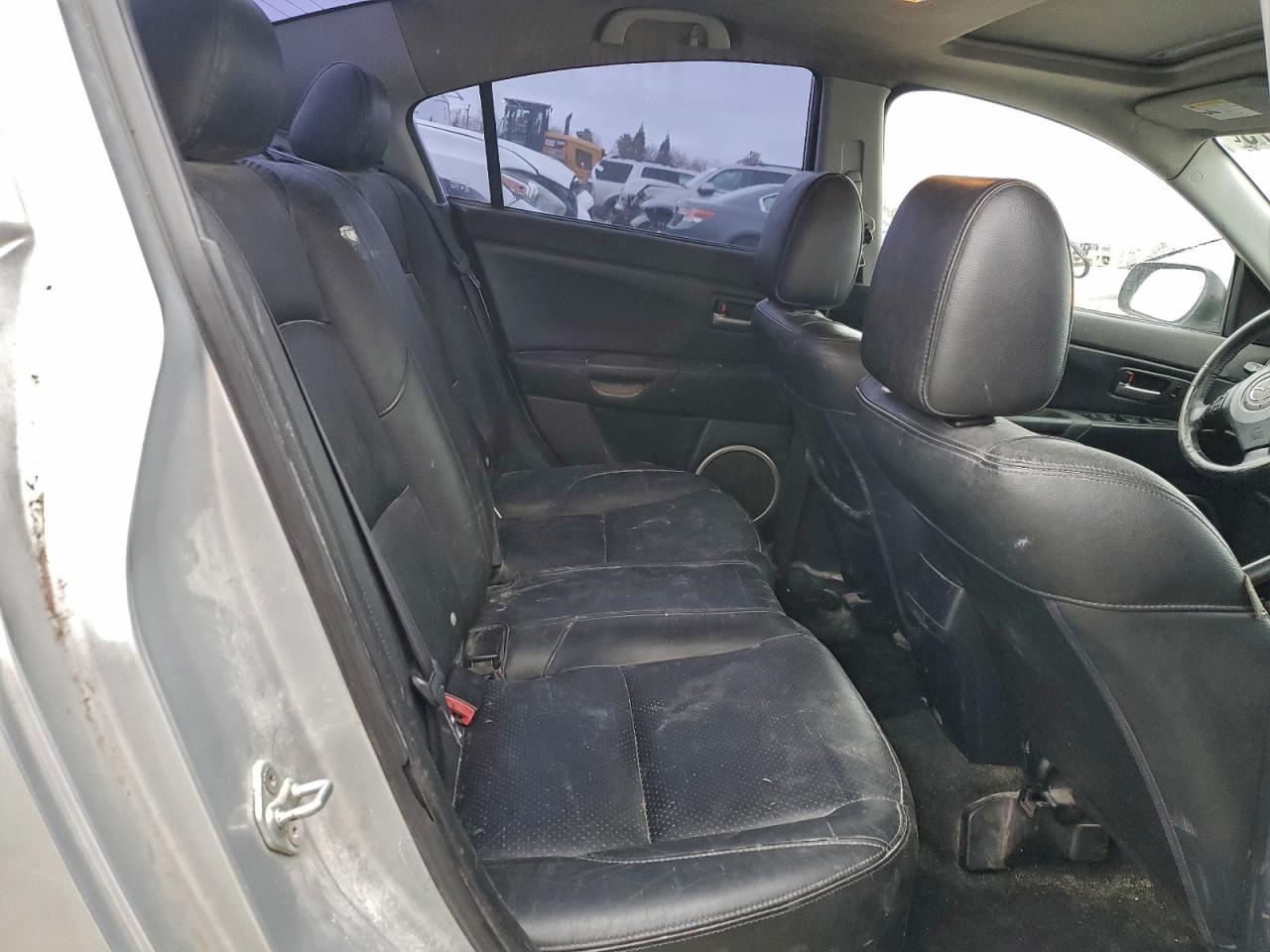 2004 MAZDA 3 S photo 10