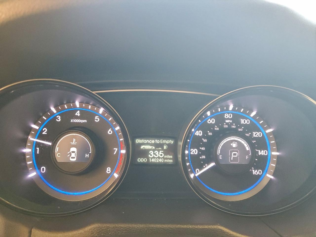 2014 HYUNDAI SONATA GLS photo 9