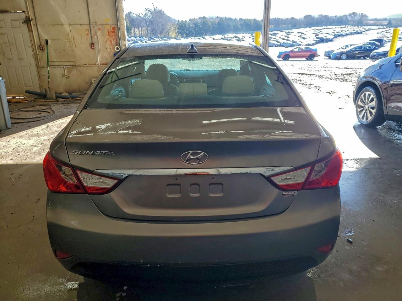 2014 HYUNDAI SONATA GLS photo 6