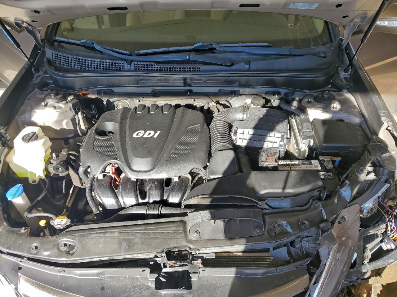 2014 HYUNDAI SONATA GLS photo 11