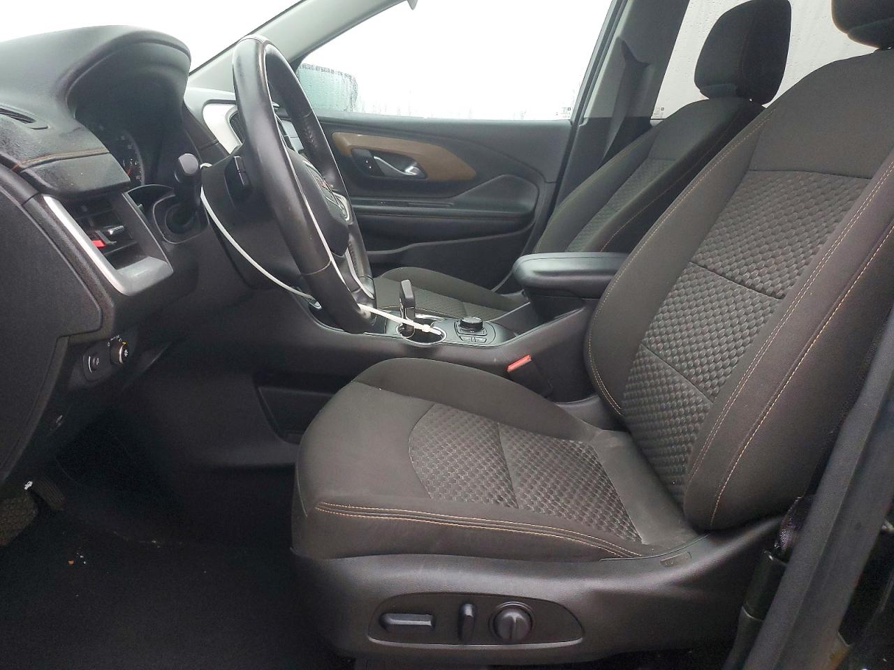 2018 GMC TERRAIN SLE photo 7