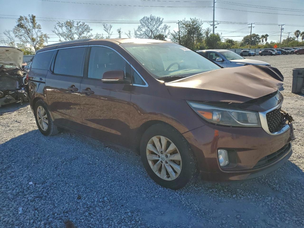 2016 KIA SEDONA EX photo 4
