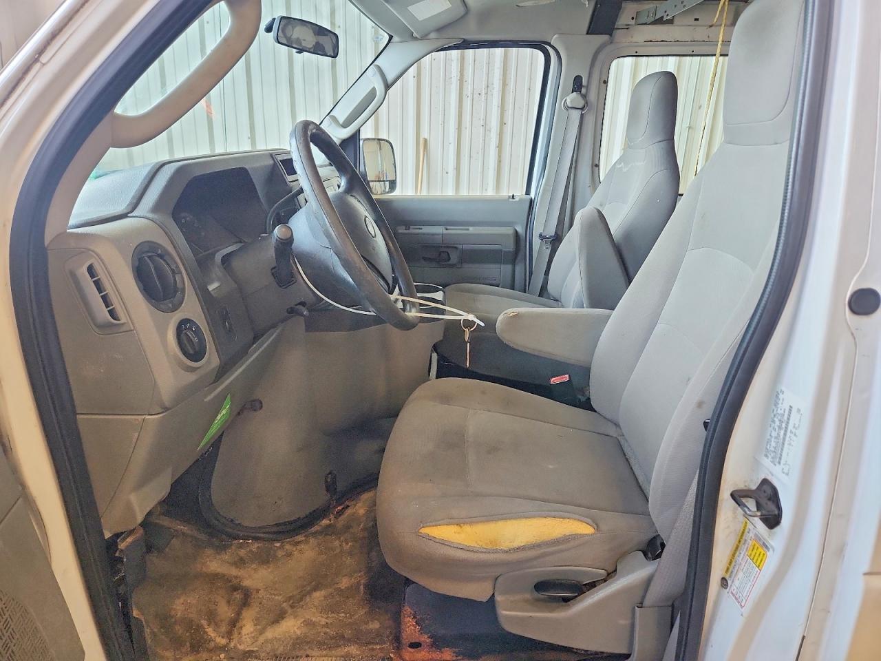 2013 FORD E250 DELIVERY VAN photo 7
