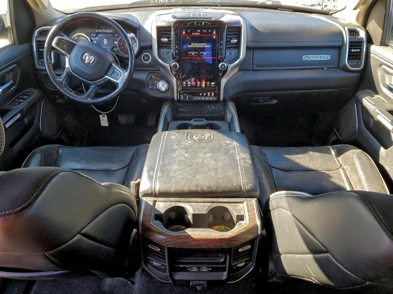 2019 RAM 1500 LARAMIE photo 8