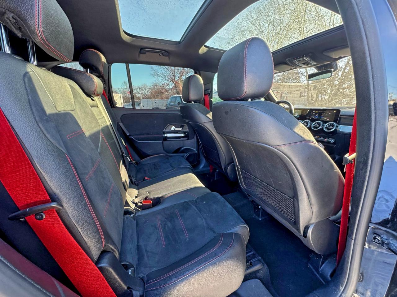 2021 MERCEDES-BENZ GLB AMG 35 4MATIC photo 6