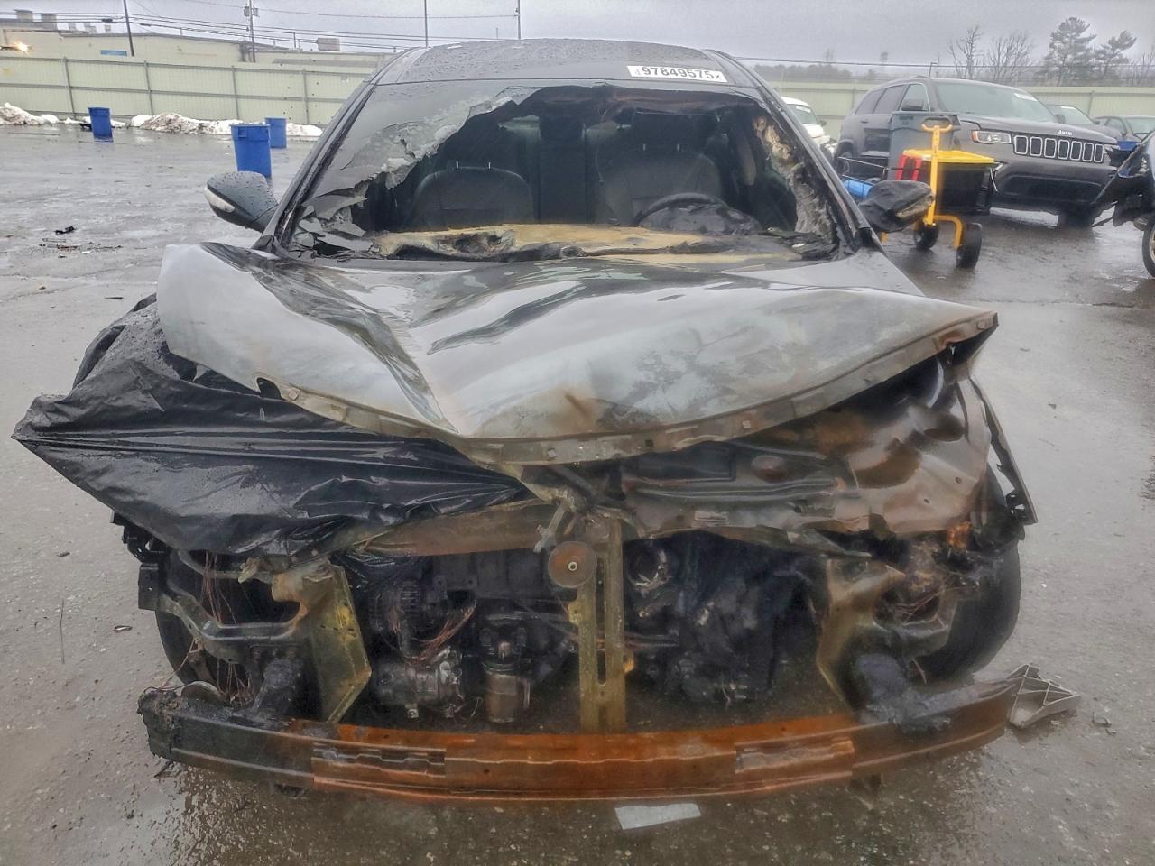 2013 HYUNDAI SONATA SE photo 5