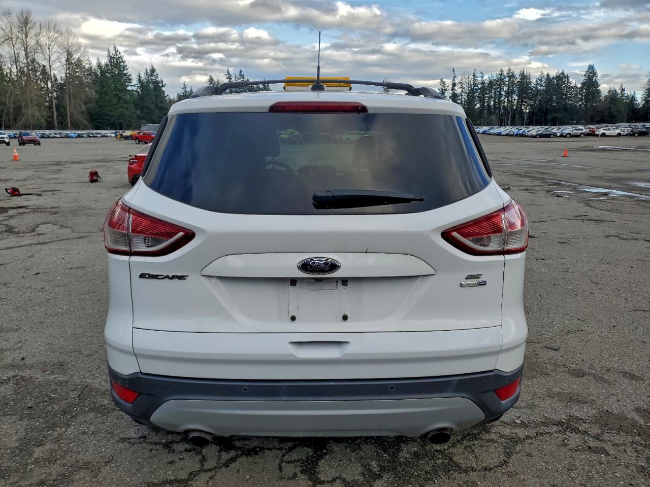 2016 FORD ESCAPE SE photo 6