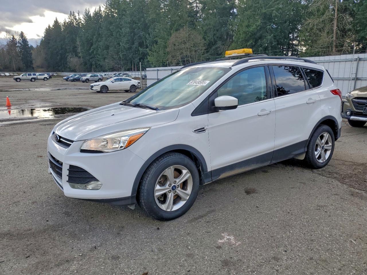 2016 FORD ESCAPE