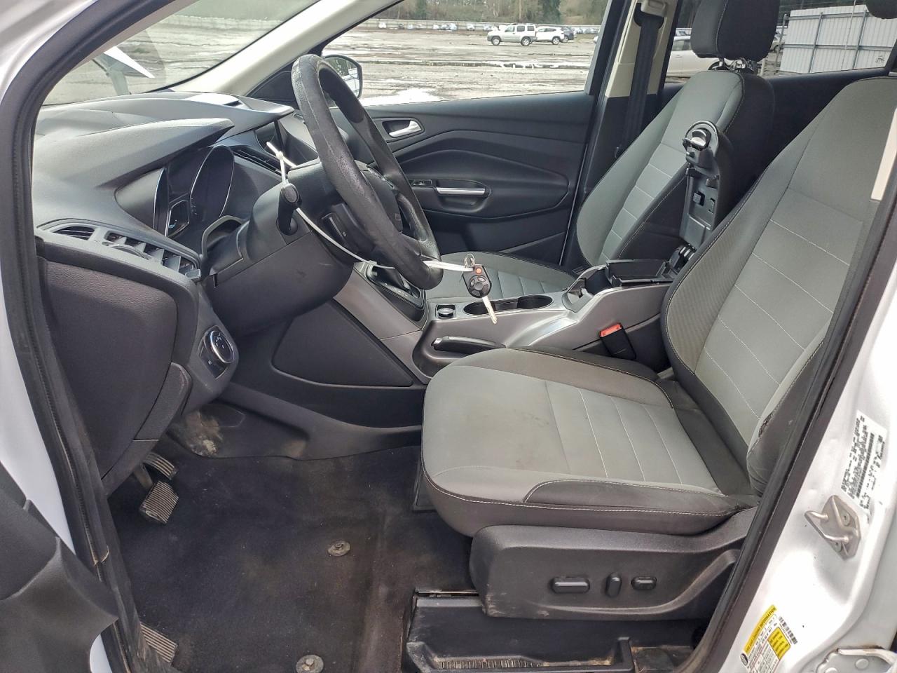 2016 FORD ESCAPE SE photo 7