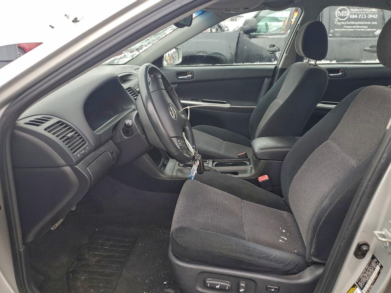 2006 TOYOTA CAMRY LE photo 7
