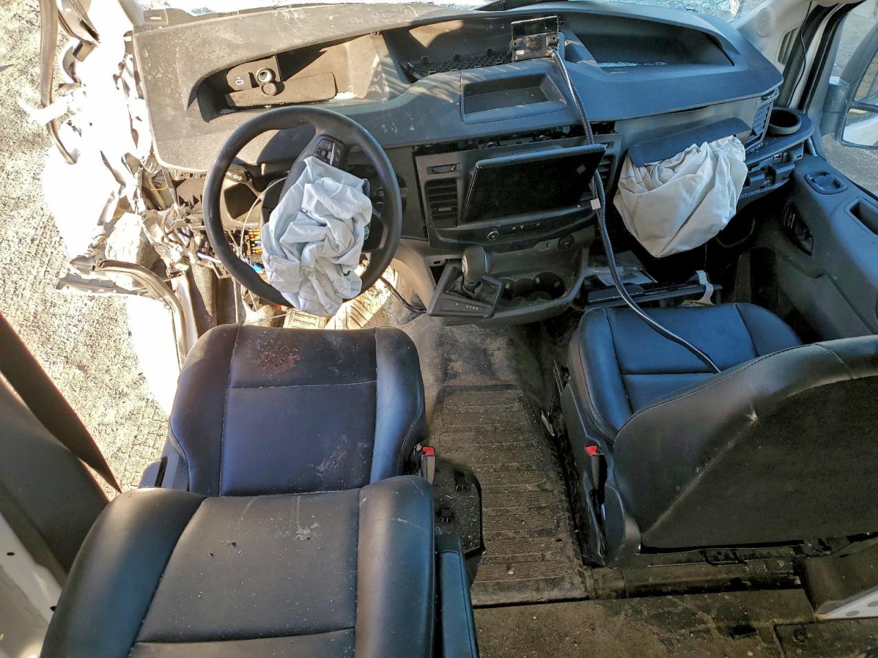 2025 FORD TRANSIT T-250 DELIVERY VAN photo 8
