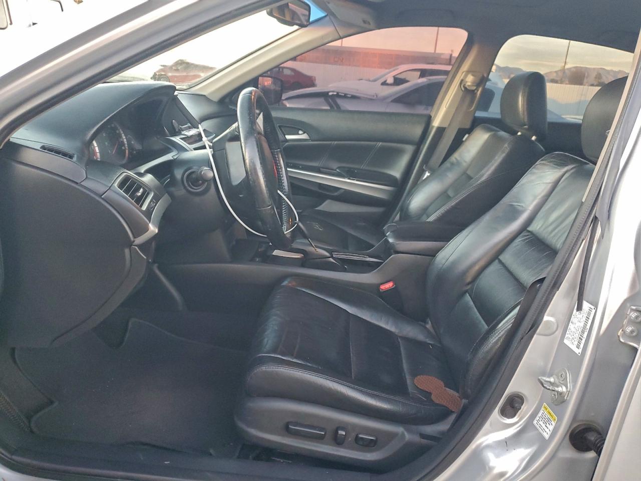 2009 HONDA ACCORD EXL photo 19