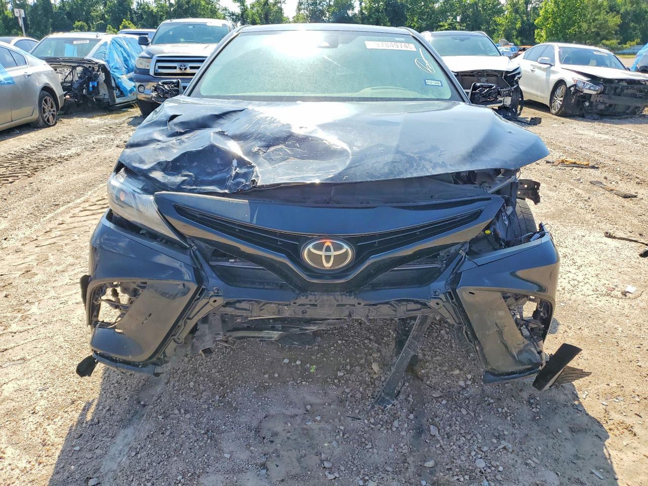 2022 TOYOTA CAMRY SE photo 10