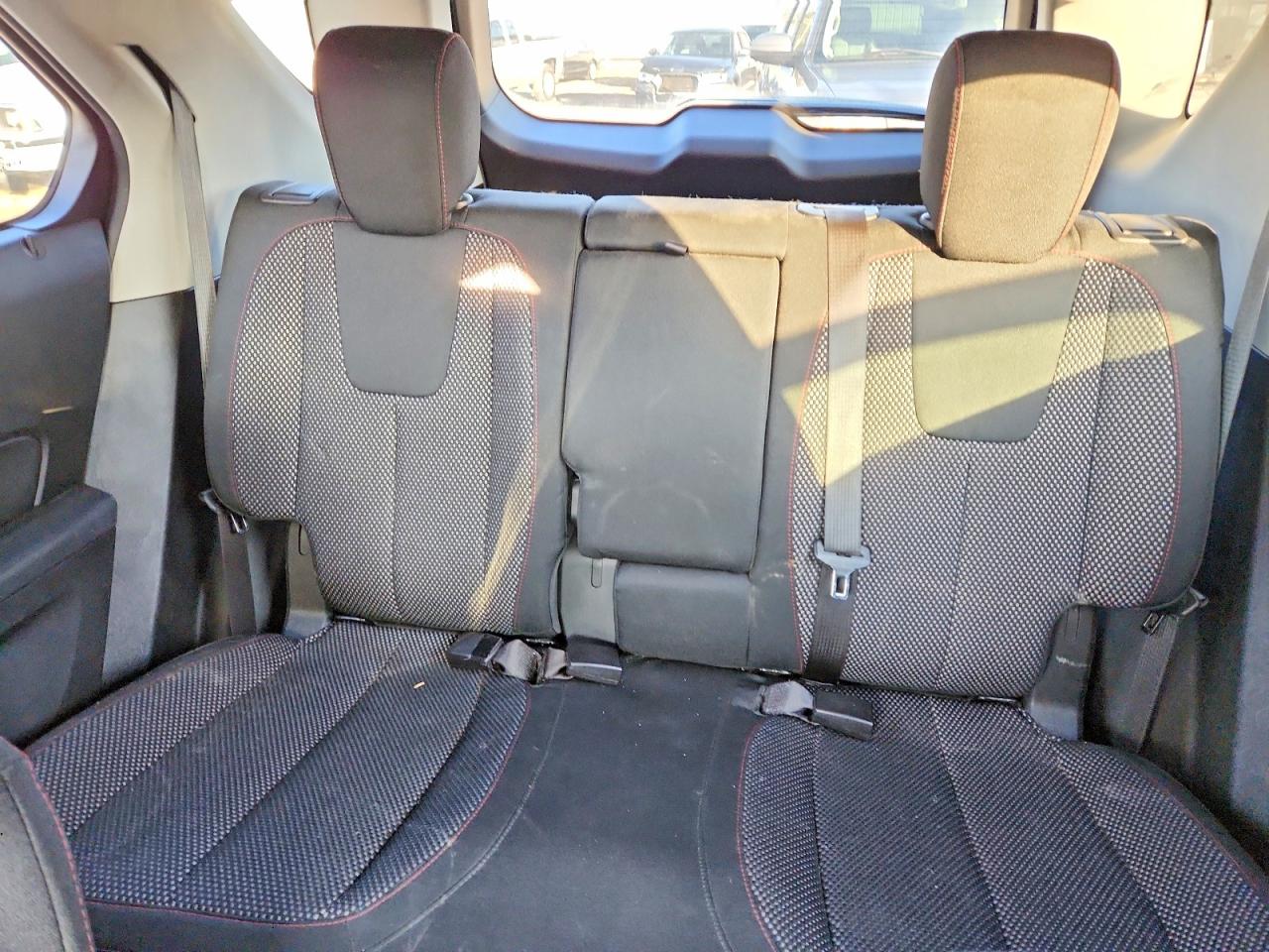2016 CHEVROLET EQUINOX LT photo 19