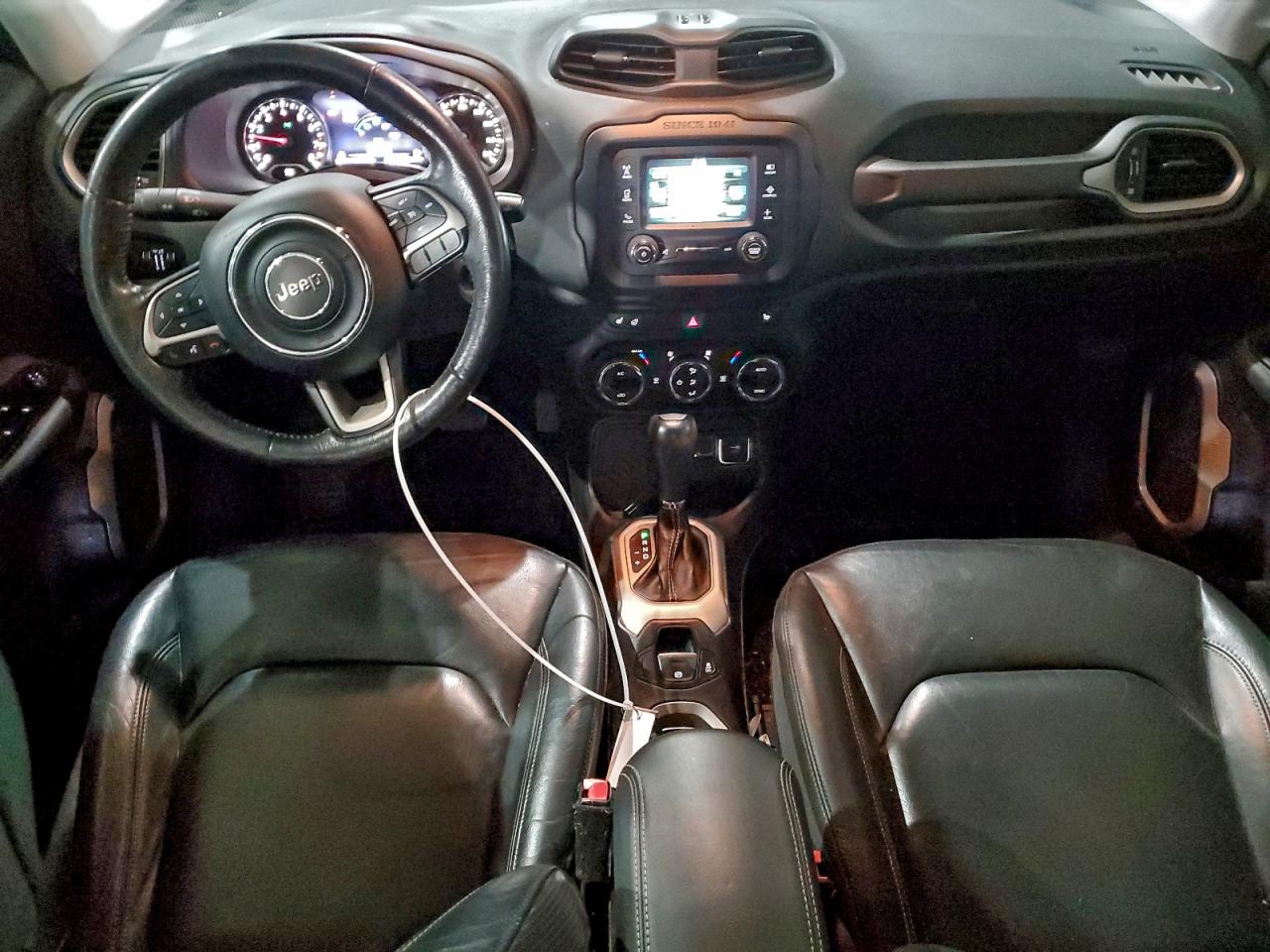 2015 JEEP RENEGADE LIMITED photo 8