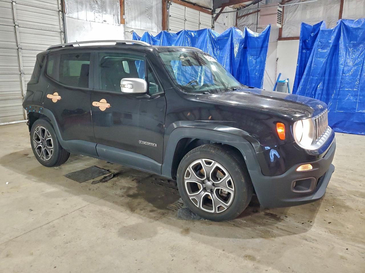 2015 JEEP RENEGADE LIMITED photo 4