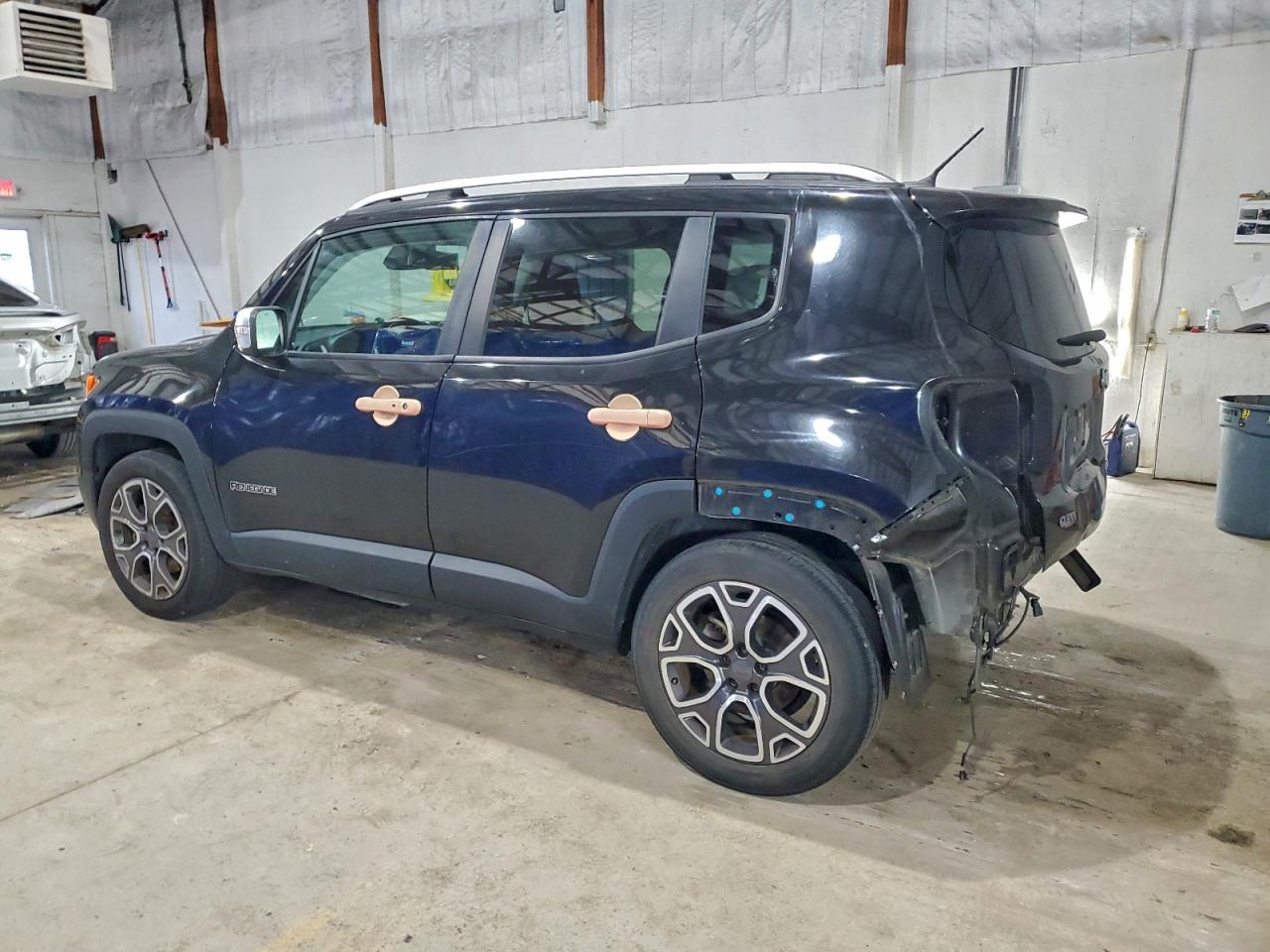 2015 JEEP RENEGADE LIMITED photo 2