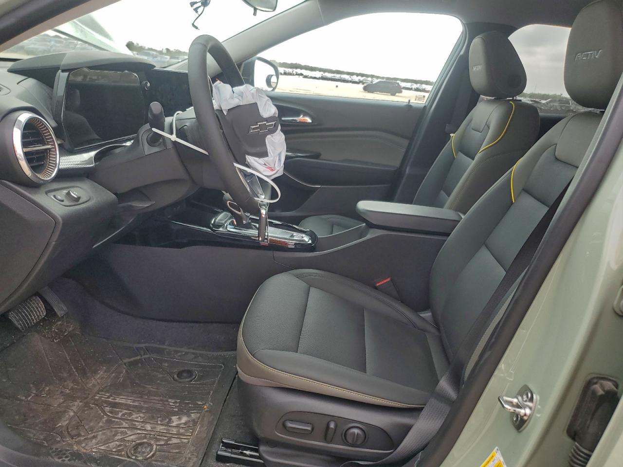 2025 CHEVROLET TRAX ACTIV photo 7