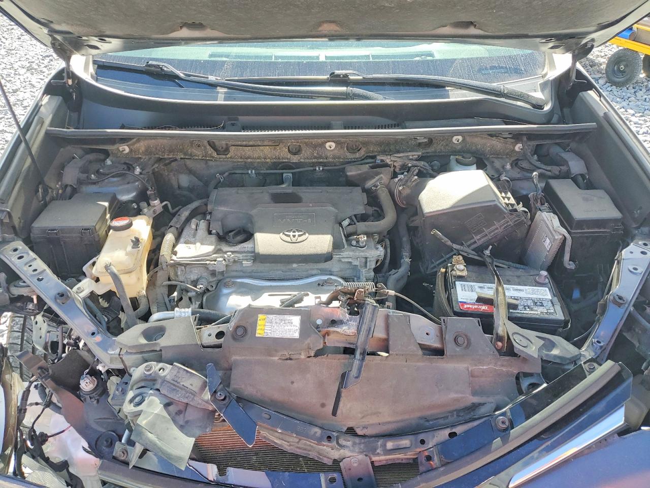 2016 TOYOTA RAV4 XLE photo 11