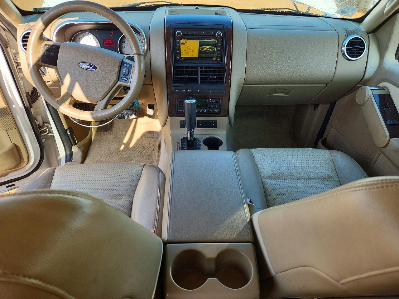 2010 FORD EXPLORER LIMITED photo 8