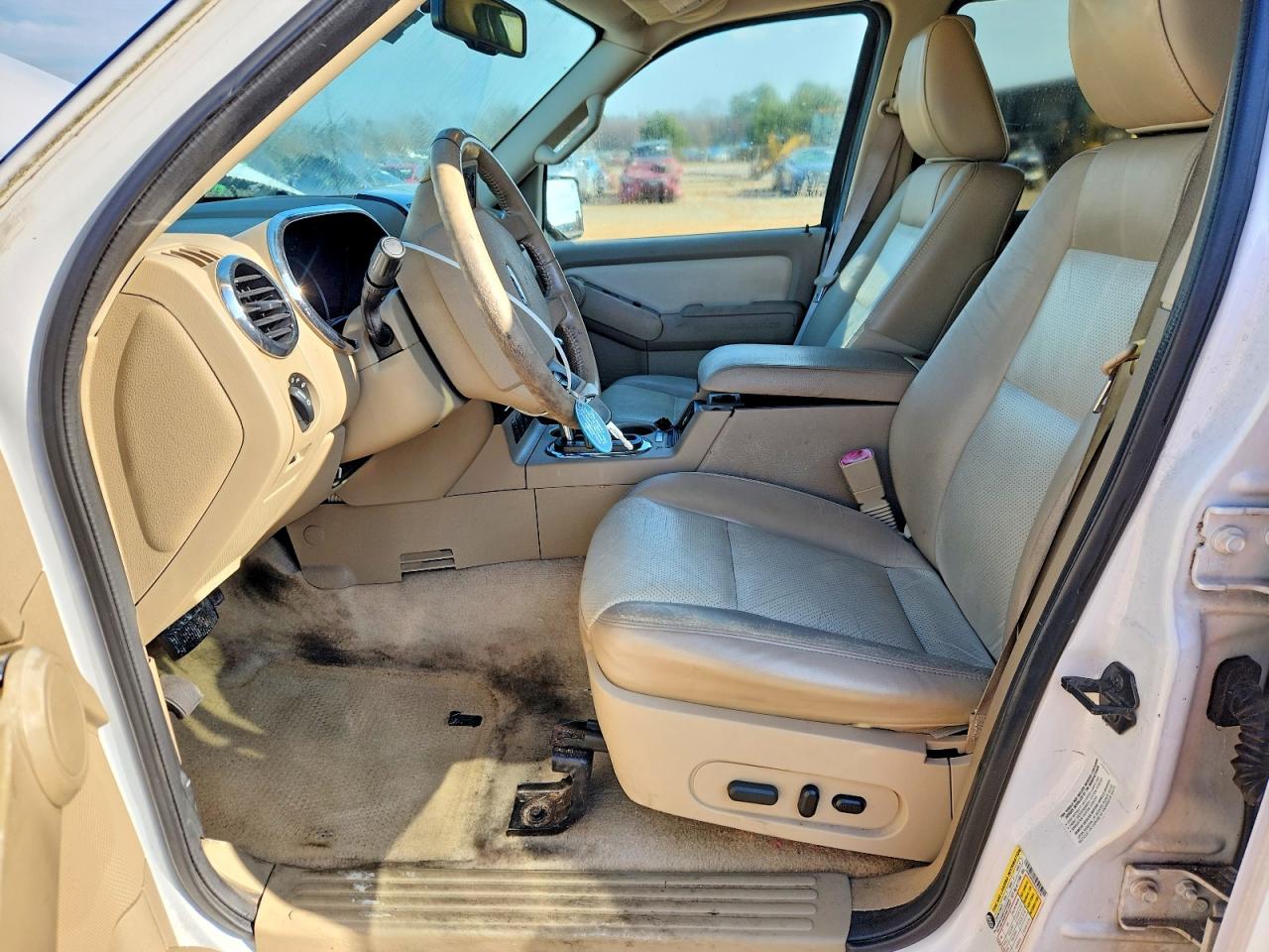 2010 FORD EXPLORER LIMITED photo 7