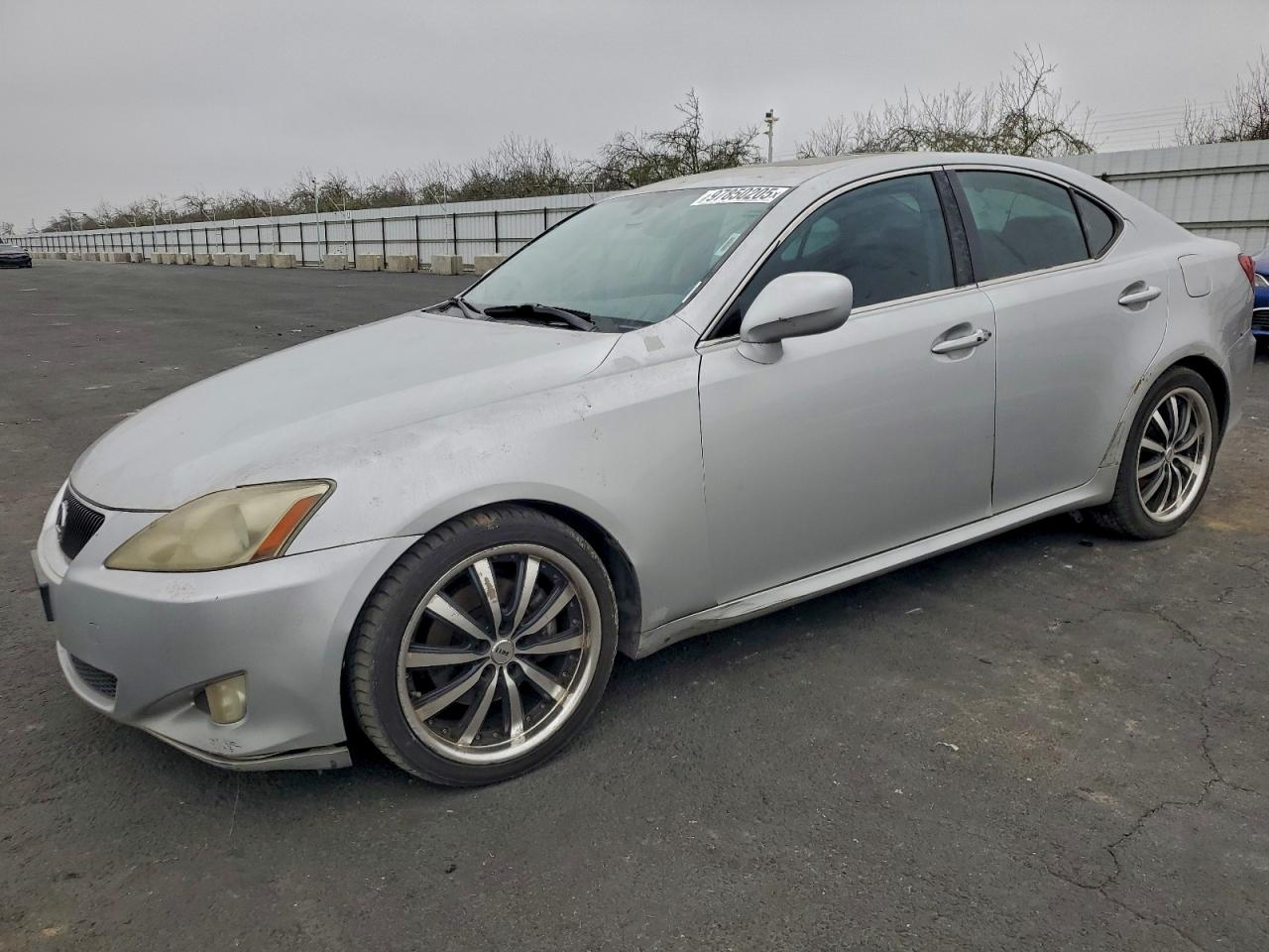 2006 LEXUS IS