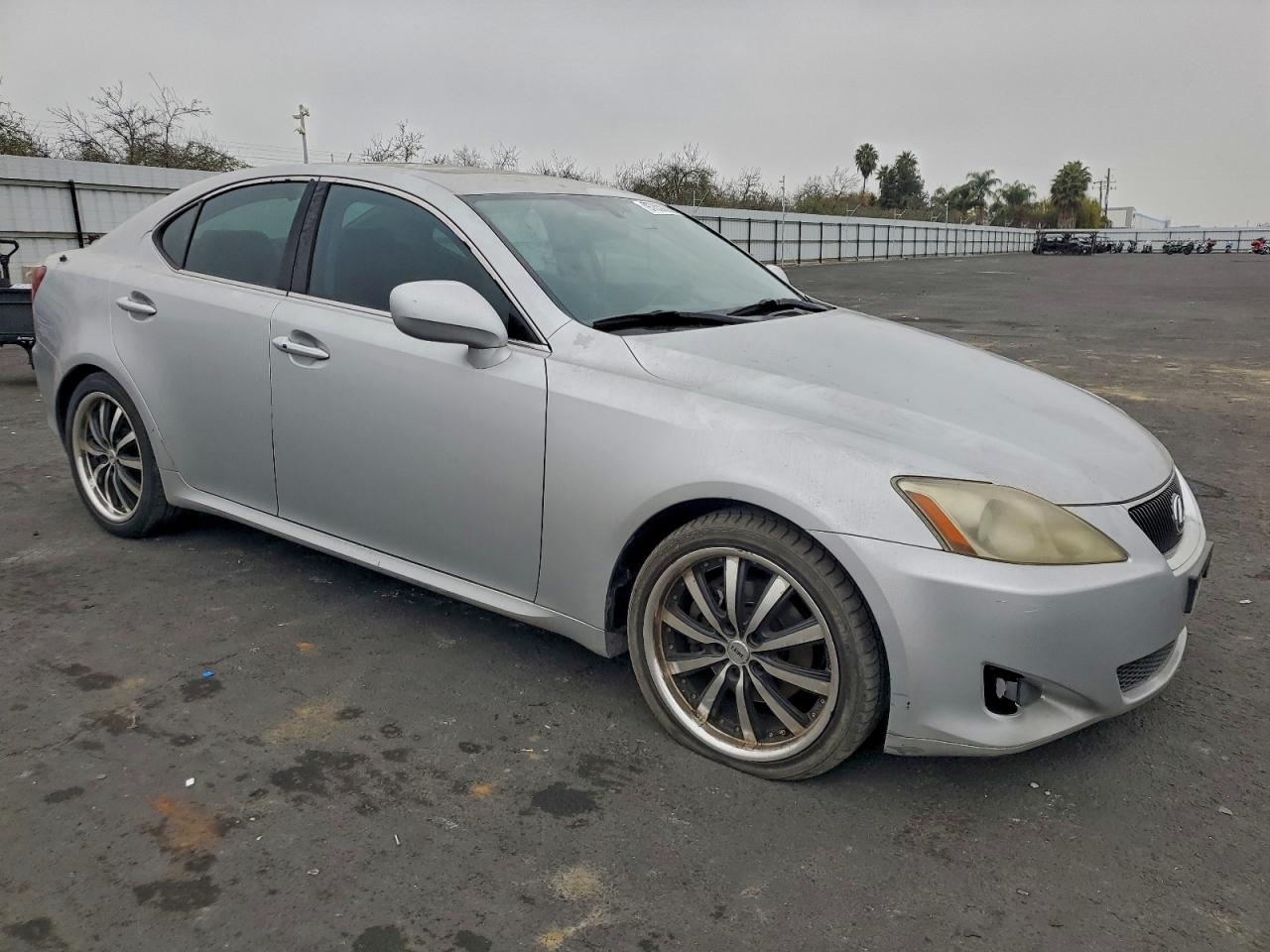 2006 LEXUS IS 250 photo 4