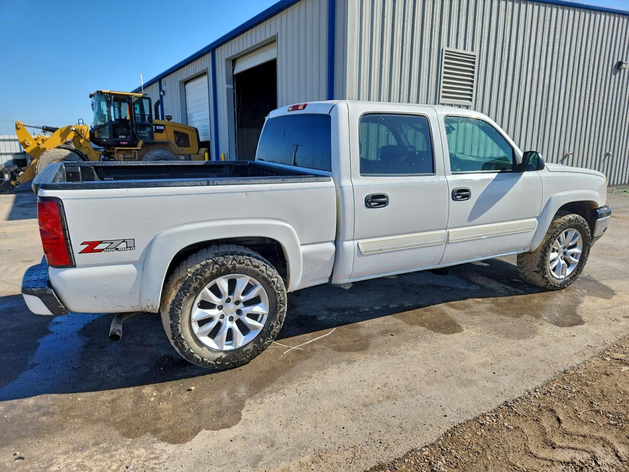 2005 CHEVROLET SILVERADO K1500 photo 3