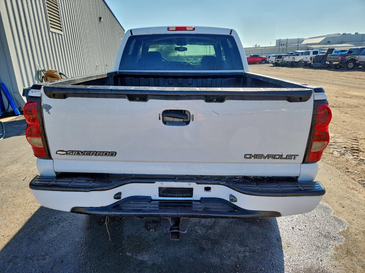 2005 CHEVROLET SILVERADO K1500 photo 6