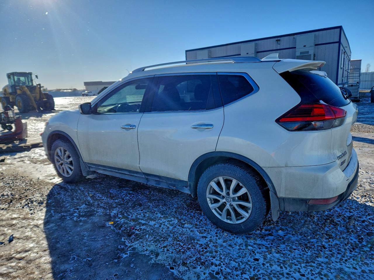 2017 NISSAN ROGUE S photo 2