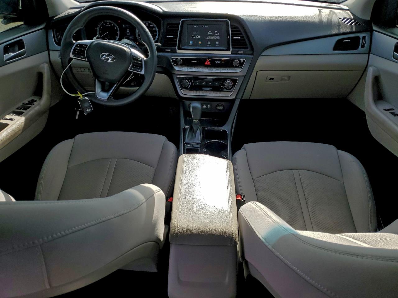 2018 HYUNDAI SONATA ECO photo 8
