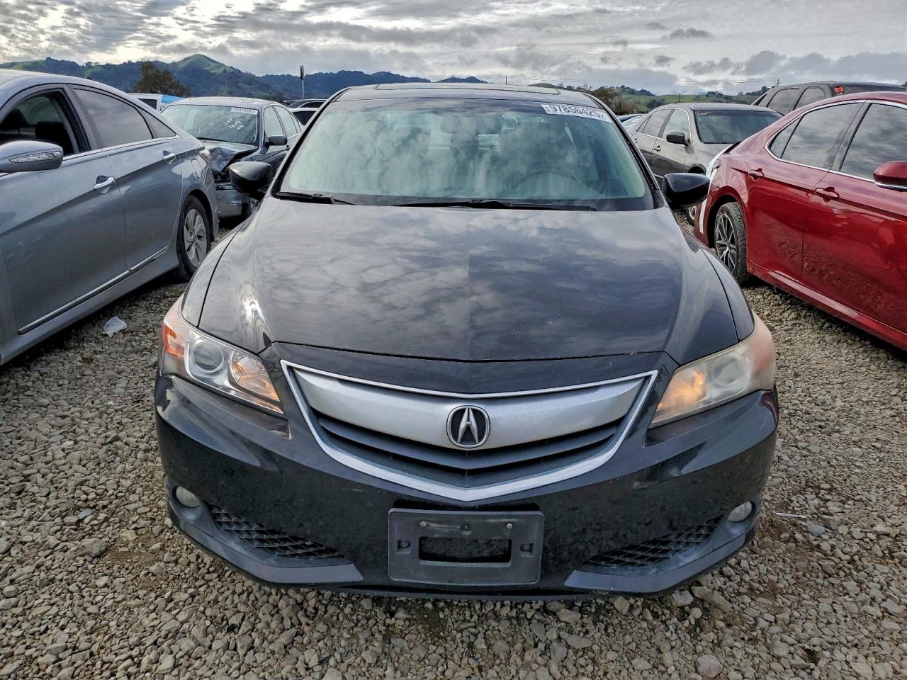 2013 ACURA ILX 20 TECH photo 5